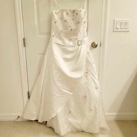 NWT! Pinky & Me Sleeveless A Line Princess Wedding Dress Dainty Sequins Beads - Picture 1 of 9